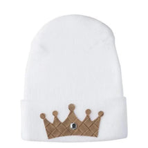 Adora Baby Gifts - Newborn Baby Hospital Hat, Luggage Crown Image 1