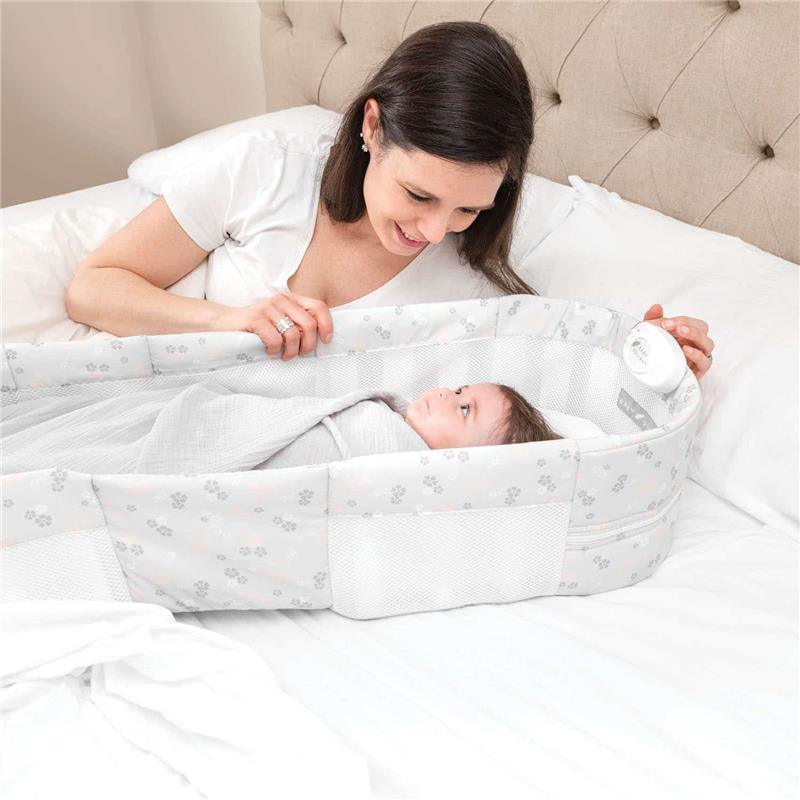 Baby Delight - Snuggle Nest Harmony Portable Infant Sleeper, Floral Dr