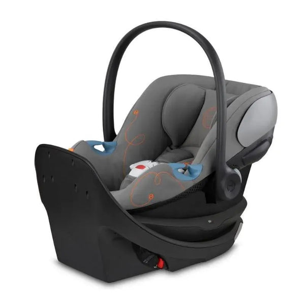 https://www.macrobaby.com/cdn/shop/files/cybex-aton-g-swivel-infant-car-seat-lava-grey_image_1_600x600_crop_center.jpg?v=1700094968