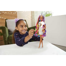 Mattel - Barbie Hair Feature Doll  Image 2