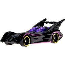 Mattel - HW Batman The Brave And The Bold Batmobile Image 2