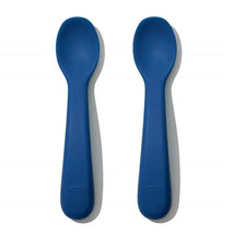 https://www.macrobaby.com/cdn/shop/files/oxo-tot-feeding-spoon-set-soft-silicone-navy_image_1_214x214.jpg?v=1702688568